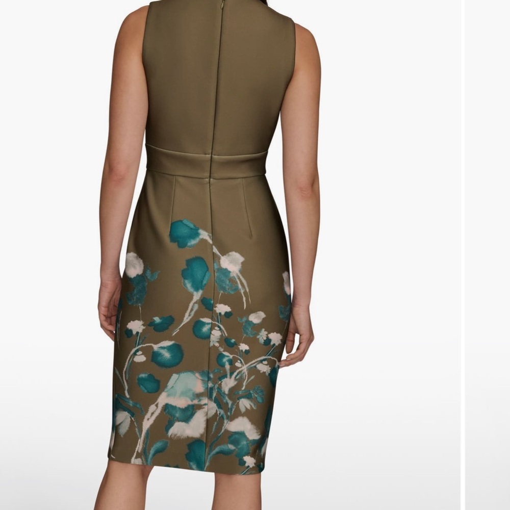 Donna Karan New York
Floral Print Sleeveless Sheath Dress
Color: Antique Green - Picture 6 of 8